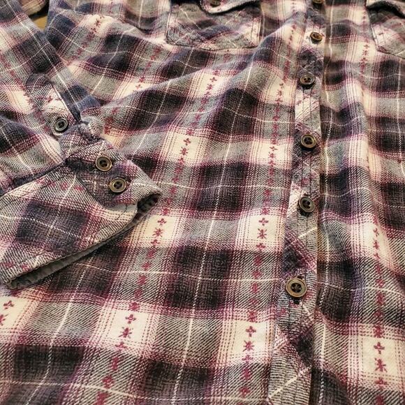 Sonoma medium womens button down shirt - Picture 2 of 11